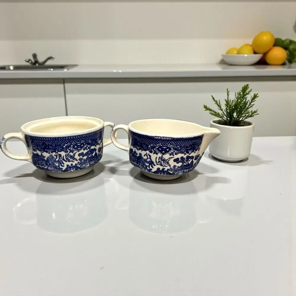 Blue Willow Sugar Bowl No Lid and Creamer Vintage Unmarked